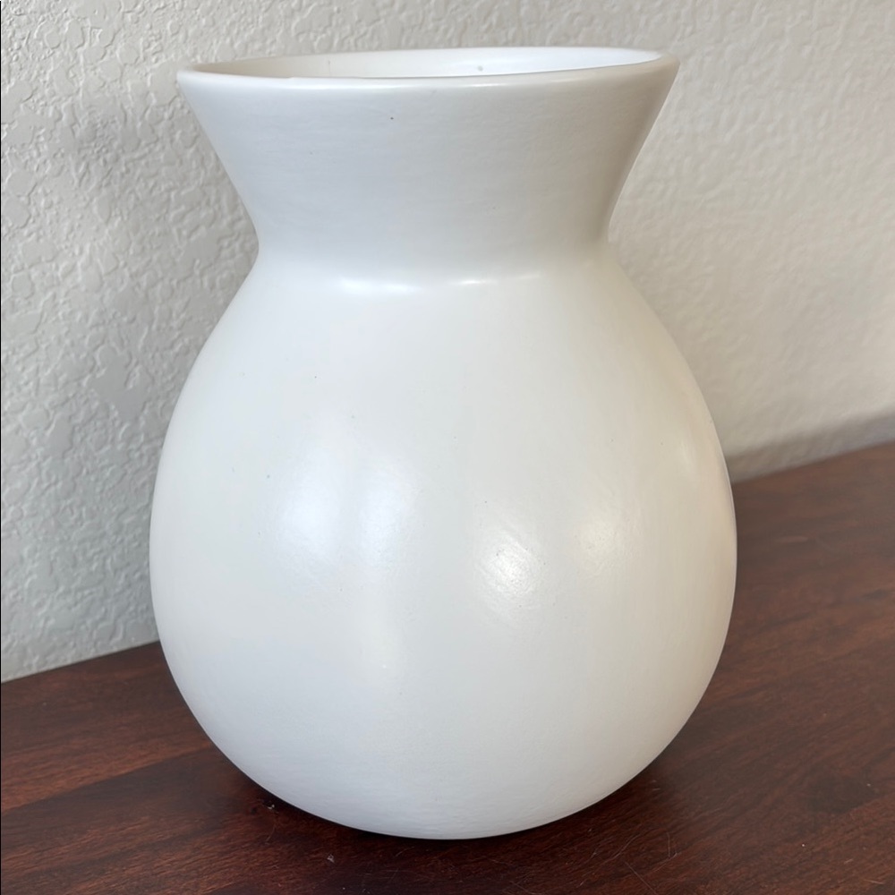 Better Homes & Gardens Farmhouse Ceramic Vase